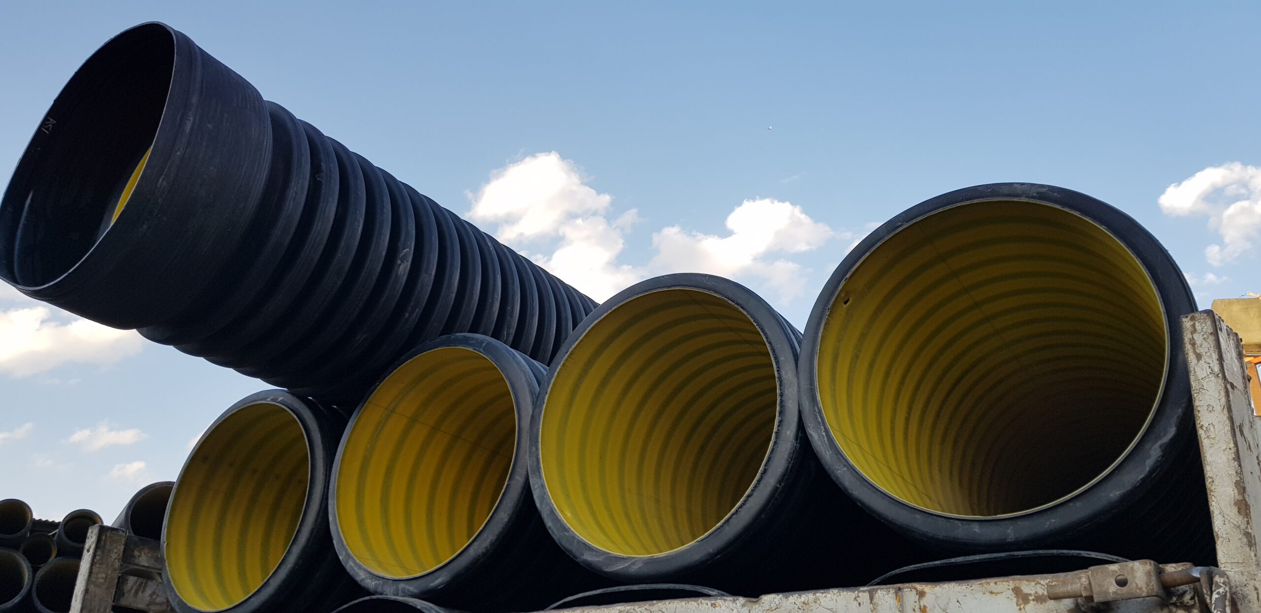 صادرات لوله کاروگیت و پلی اتیلن